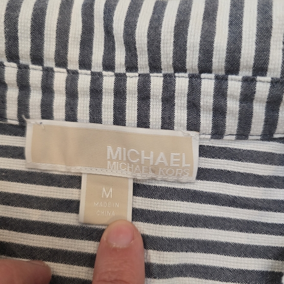 Michael Kors Blouse Striped Black White Tie Front Shirt Size Medium Pockets Fron - Picture 3 of 11